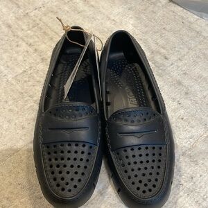 Floafers slip on shoes